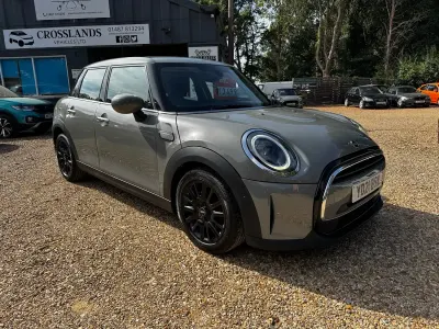 Used Mini Cooper Classic 134 HP (98 kW) 2021 Grey Hatchback
