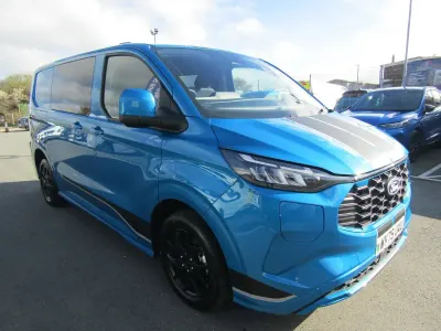 Used Ford Transit Custom Sport 232 HP (170 kW) 2025 Blue Van