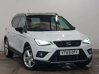 Used Seat Arona FR 115 HP (84 kW) 2019 White SUV