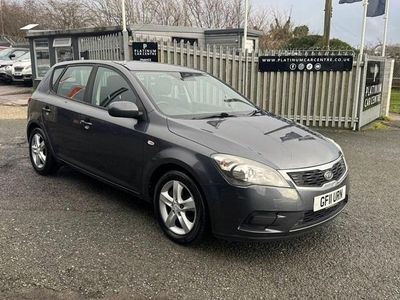Grey Used 2011 Kia Ceed Hatchback | £2,995 (Fair price)