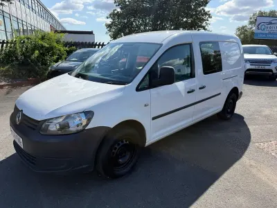 Used VW Caddy Maxi 140 HP (102 kW) 2011 White MPV
