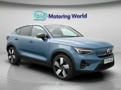 Usado Volvo C40 Ultimate 300 kW (408 HP) 2024 SUV
