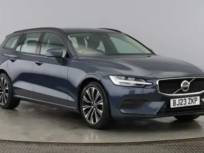 Used Volvo V60 Core 2023 Blue Estate