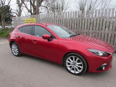 Used Mazda 3 Inclusive 150 HP (110 kW) 2015 Red Hatchback