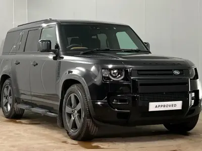 Used Land Rover Defender HSE Dynamic 296 HP (217 kW) 2024 Black SUV