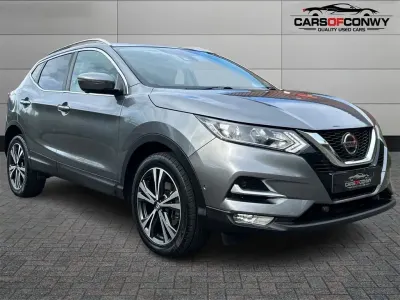 Used Nissan Qashqai N-Connecta 115 HP (84 kW) 2018 Grey SUV