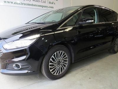 Used Ford S-MAX Titanium 150 HP (110 kW) 2019 Black MPV