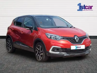 Used Renault Captur Iconic 88 HP (64 kW) 2020 Red/black SUV