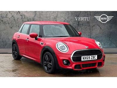 Chili red Used 2019 Mini Cooper Sport Hatchback | £13,588 (Fair price)