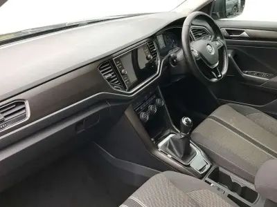 Used VW T-Roc SE 150 HP (110 kW) 2019 Grey SUV