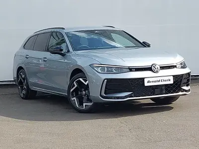 Novo VW Passat R-line 150 HP (110 kW) 2026 Prateado Carrinha