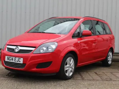 Used Vauxhall Zafira 2014 Red MPV