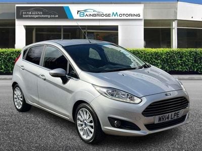 Usado Ford Fiesta Titanium X 2014 Prateado Citadino
