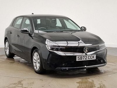 Used Vauxhall Astra Design Edition 130 HP (95 kW) 2023 Black Hatchback