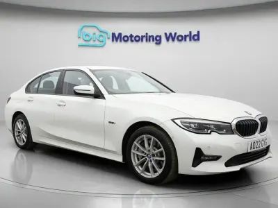 Used BMW 330e 292 HP (214 kW) 2022 White Sedan