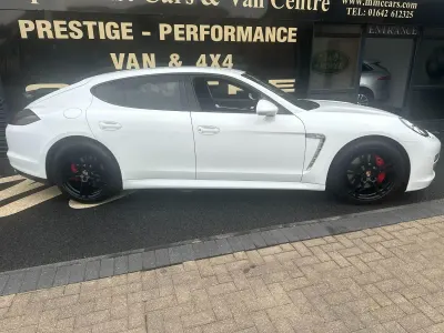 Used Porsche Panamera Platinum Edition 2013 White Hatchback