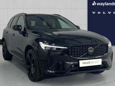 Used Volvo XC60 Plus 247 HP (181 kW) 2025 Black SUV