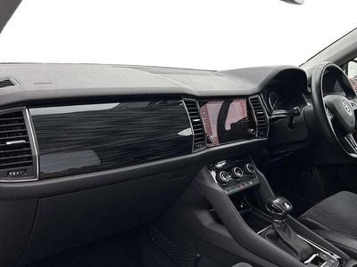 Used Skoda Kodiaq SE L 187 HP (137 kW) 2017 Moon white metallic SUV