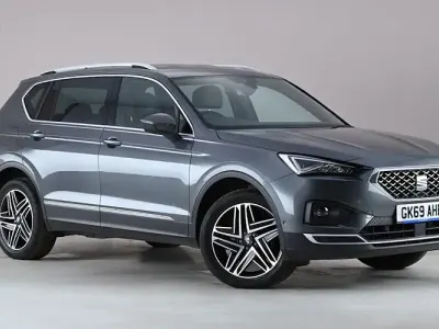Usado Seat Tarraco 4Drive 150 CV (110 kW) 2019 Gris SUV