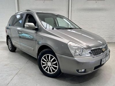 Used Kia Sedona 2010 Silver MPV