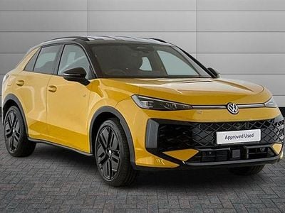 New VW T-Roc R-line 150 HP (110 kW) 2026 Canary yellow with black roof SUV