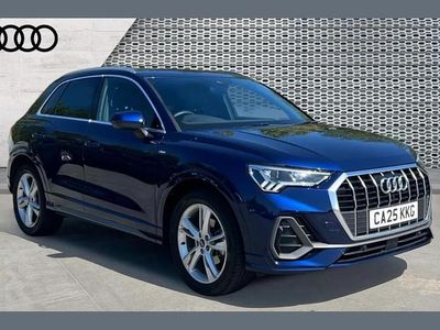 Używany Audi Q3 S-Line 150 KM (110 kW) 2025 Niebieski SUV
