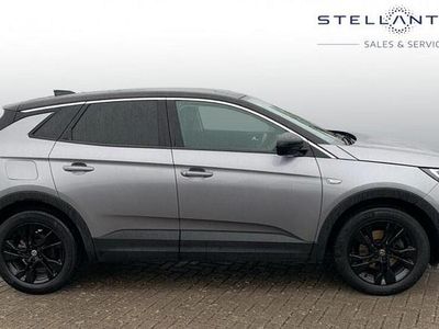 Used Vauxhall Grandland X SRi 128 HP (94 kW) 2021 Grey SUV