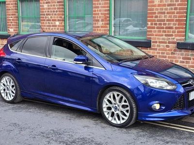 Blue Used 2014 Ford Focus Zetec Hatchback | £4,795 (Fair price)