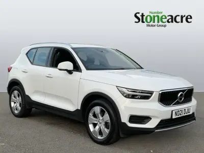 Used Volvo XC40 Momentum 163 HP (119 kW) 2021 White SUV