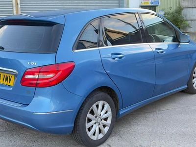 Used Mercedes B180 SE 109 HP (80 kW) 2013 Blue MPV