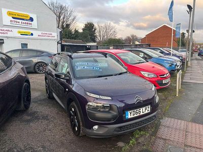 Used Citroën C4 Cactus Flair 82 HP (60 kW) 2016 Mauve/purple Hatchback