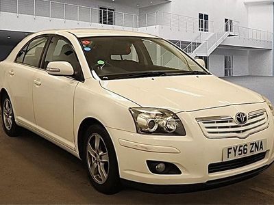 White Used 2006 Toyota Avensis T3 Hatchback | £2,199 (Fair price)