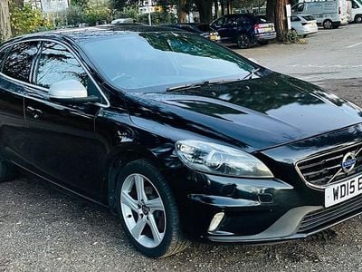 Black Used 2015 Volvo V40 R-Design Hatchback | £3,995 (Super price)