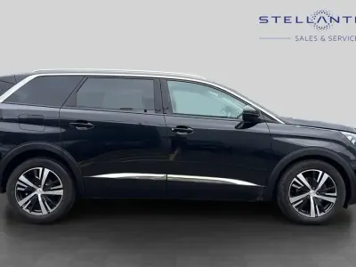 Used Peugeot 5008