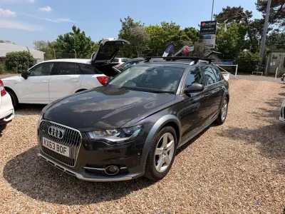 Begagnad Audi A6 Allroad Design 204 HK (150 kW) 2013 Grå Kombi