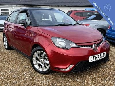 Used MG MG3 106 HP (77 kW) 2018 Red Hatchback