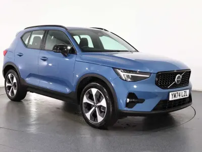 Used Volvo XC40 Plus 194 HP (142 kW) 2024 Blue SUV