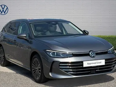 Used VW Passat Elegance 272 HP (200 kW) 2025 Grey Estate