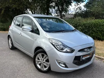 Used Hyundai ix20 Active 125 HP (91 kW) 2015 Silver Hatchback