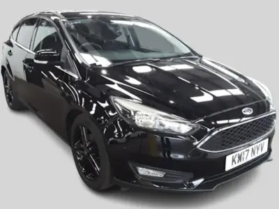 Usado Ford Focus Zetec 2017 Preto Citadino
