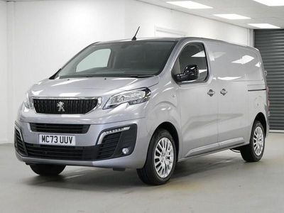 Used Peugeot Expert Premium 145 HP (106 kW) 2023 Grey Van
