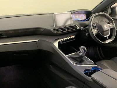 Second-hand Peugeot 3008 GT-line 129 CP (94 kW) 2020 Alb SUV