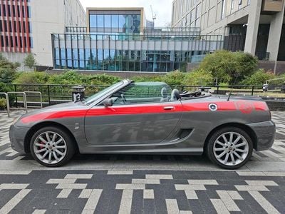 MG F