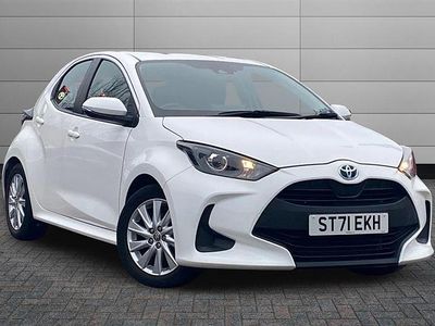 White Used 2022 Toyota Yaris Hybrid Hatchback | £16,795 (Good price)