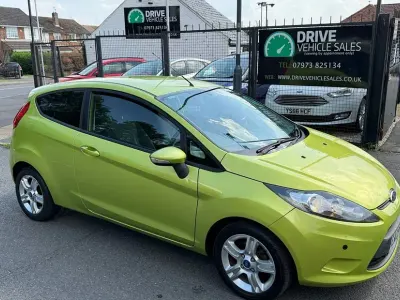 Used Ford Fiesta Style 82 HP (60 kW) 2009 Green Hatchback