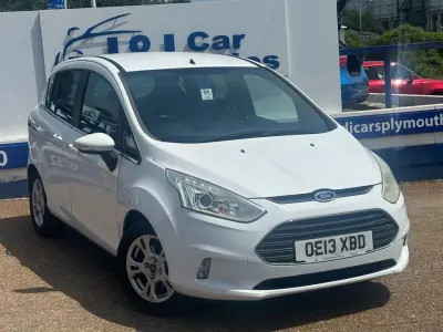Used Ford B-MAX Zetec 100 HP (73 kW) 2013 White MPV