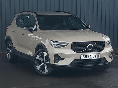 Used Volvo XC40 Plus 163 HP (119 kW) 2024 Gold SUV