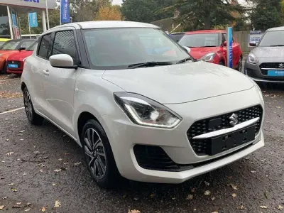 Usado Suzuki Swift SZ-L 83 CV (61 kW) 2023 Blanco Utilitario