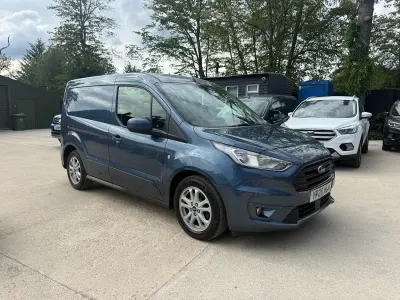 Used Ford Transit Connect Limited 120 HP (88 kW) 2020 Blue MPV
