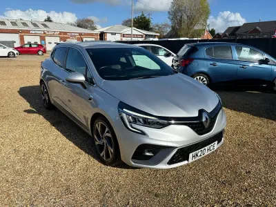 Begagnad Renault Clio V RS Line 100 HK (73 kW) 2020 Silver Halvkombi